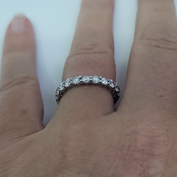 Genuine 2.00ct Diamond & Platinum Eternity Band - Picture 11 of 16